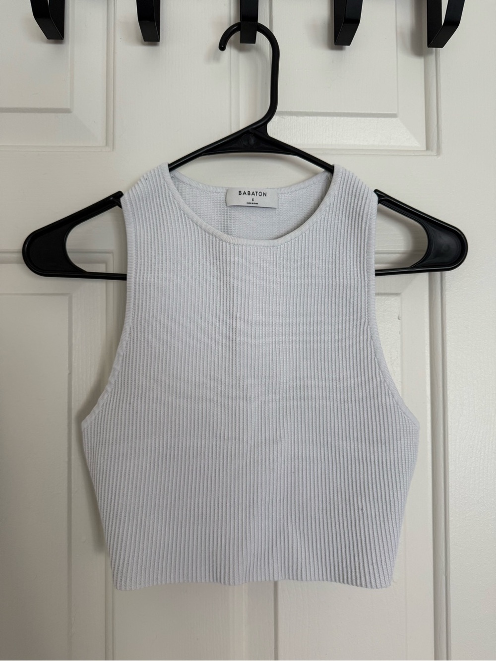 Babaton Sculpt Knit Cropped Tank Top